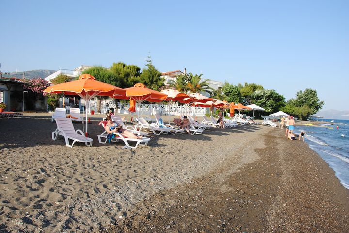 Beach 38 of 63