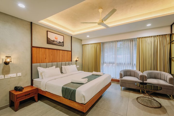 Room 25 of 107