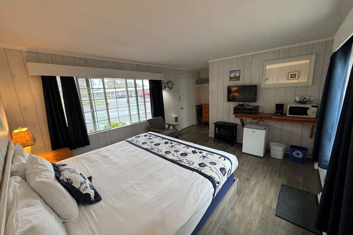 Room 51 of 150