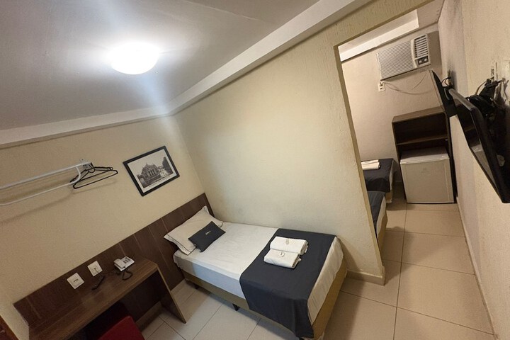 Room 5 of 46