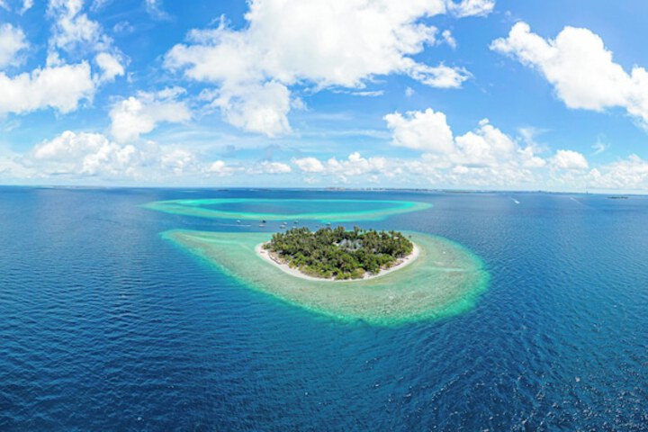 Photo of Malahini Kuda Bandos Resort