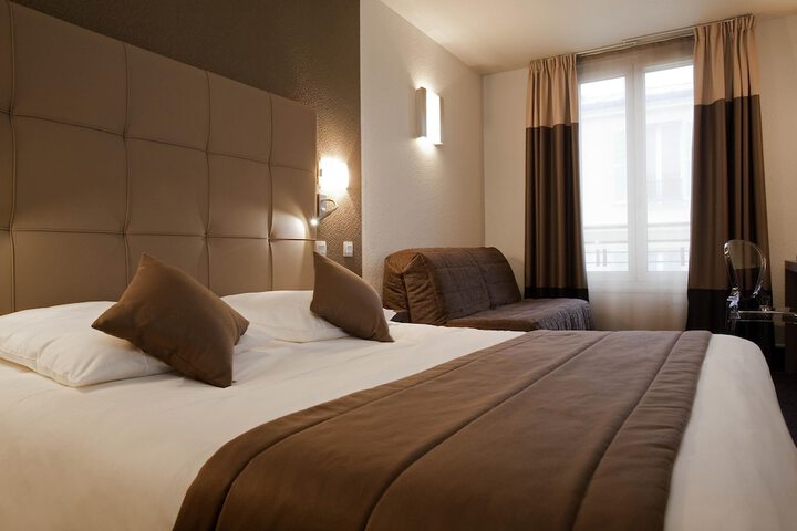 Room 5 of 43