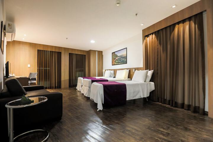 Room 34 of 99