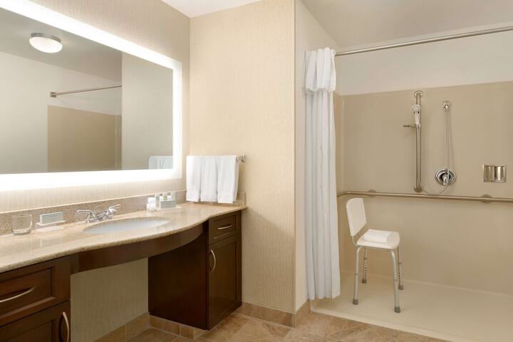 Bathroom shower