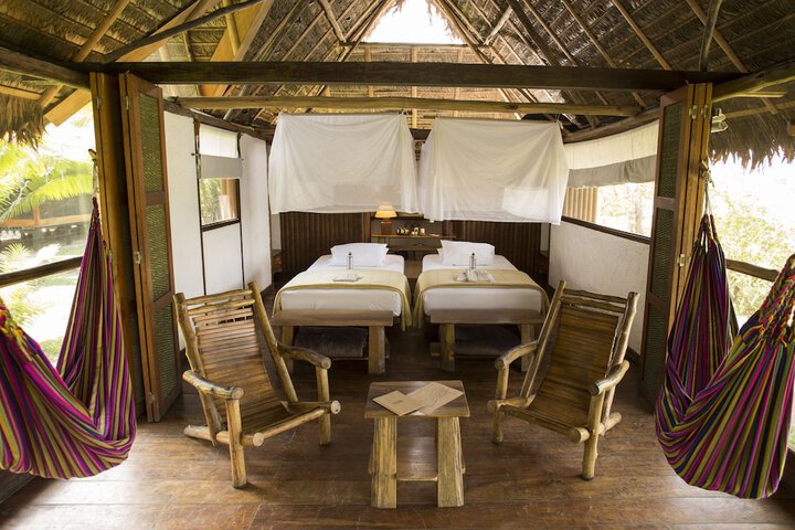 Room 3 of 32