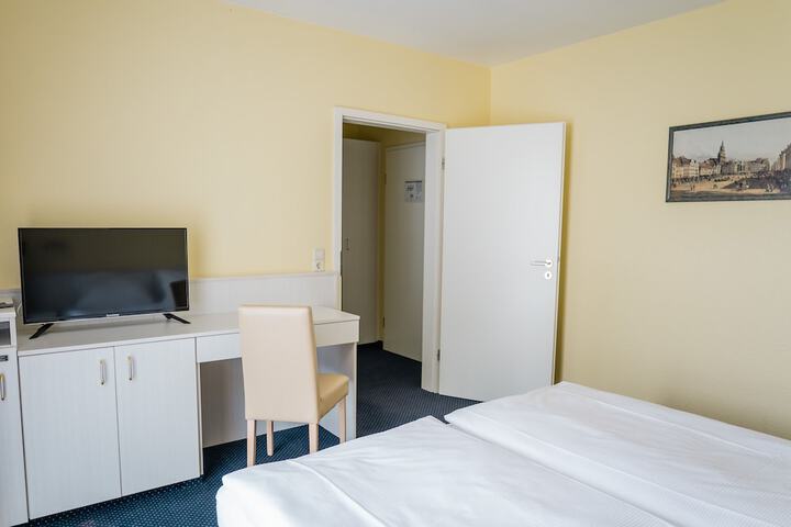 Room 20 of 61