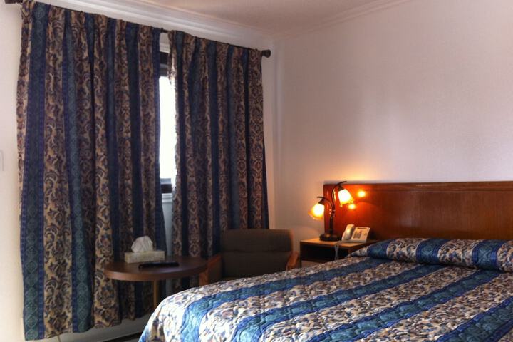 Room 5 of 23