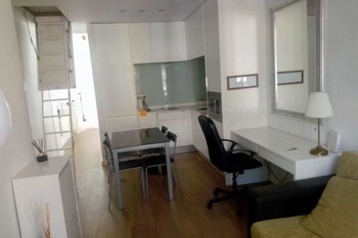 Room 26 of 49