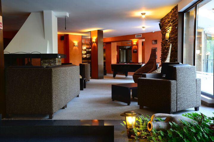 Hotel Interior 6 of 89