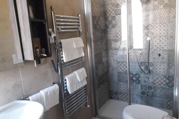 Room 12 of 47