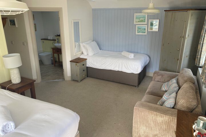Room 28 of 55