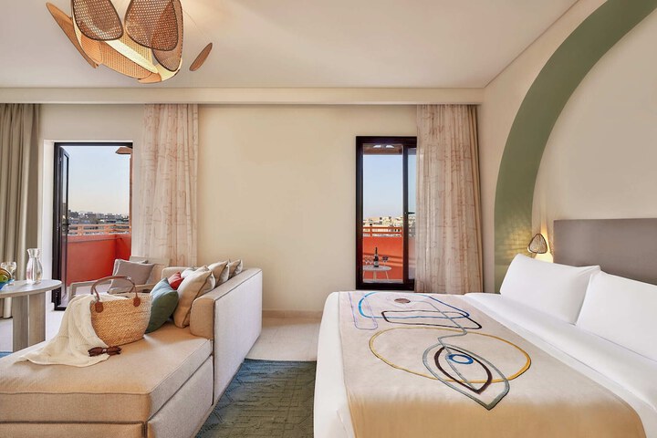 Room 20 of 77