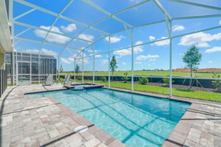 Pool 38 of 62