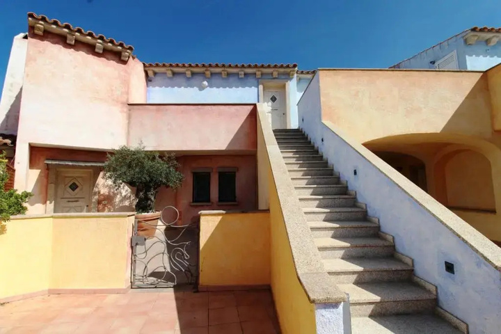 Exterior of Condominio La Marea