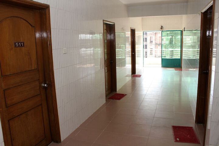Ballroom/Hall 22 of 26