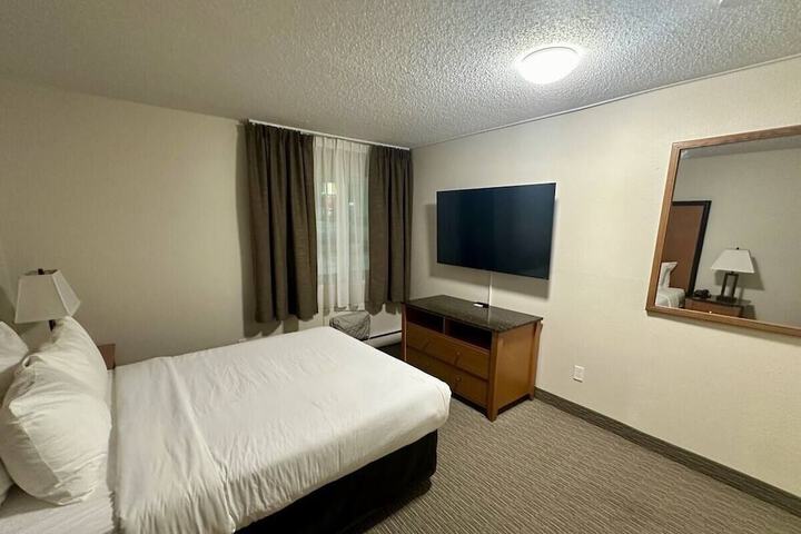 Room 26 of 55