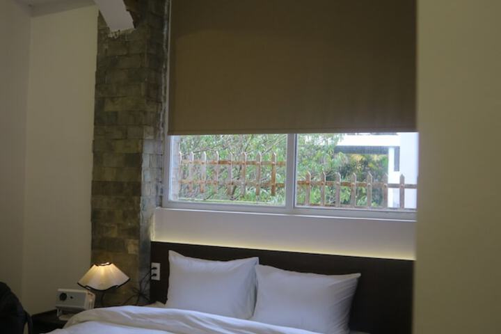 Room 7 of 43
