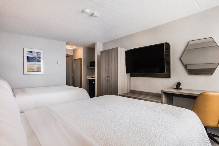 Room 10 of 88