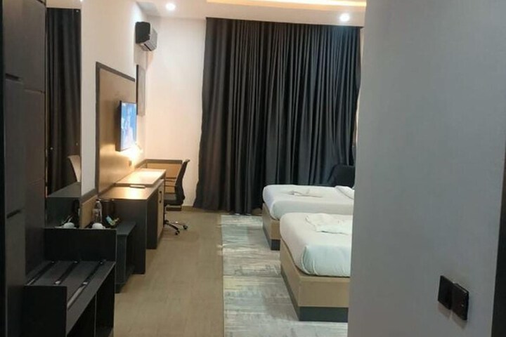 Room 22 of 52