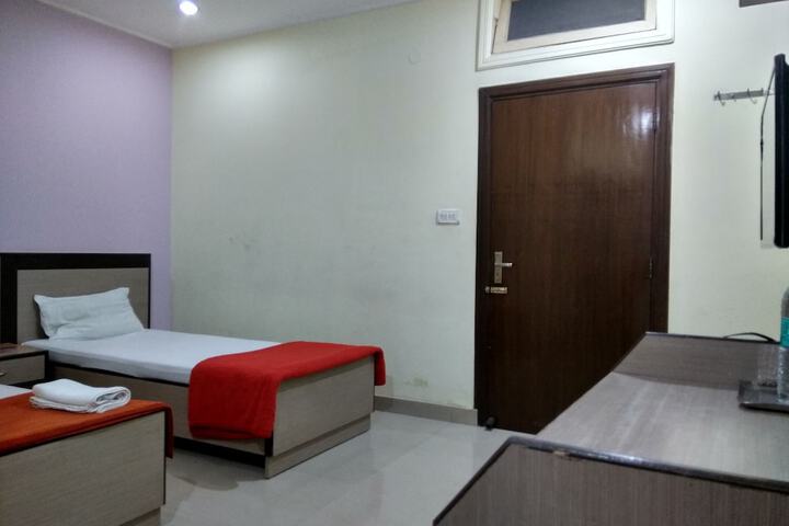 Room 56 of 81