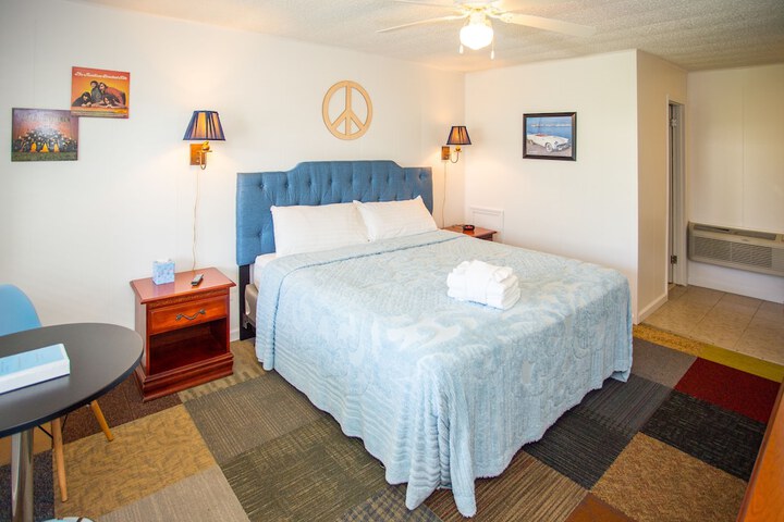 Room 16 of 114