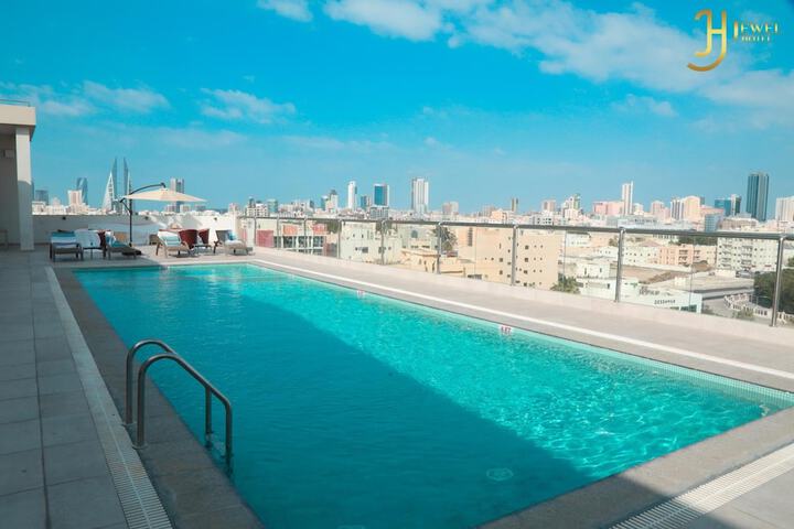 Pool 47 of 62