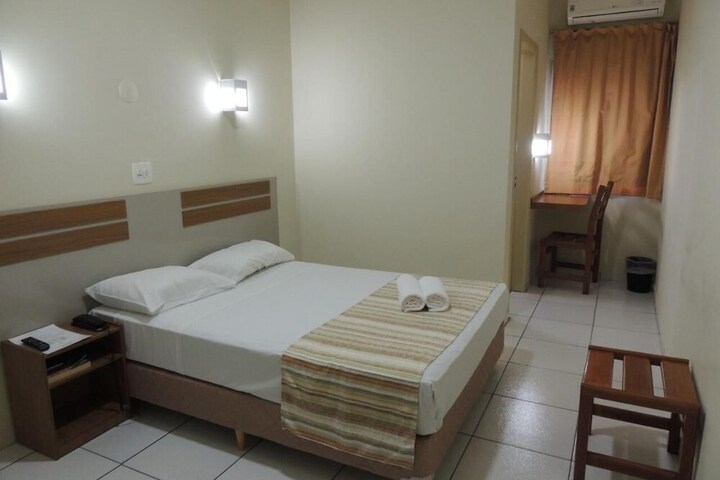 Room 16 of 49
