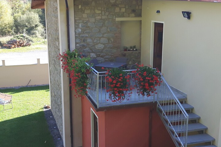Terrace/Patio 27 of 33