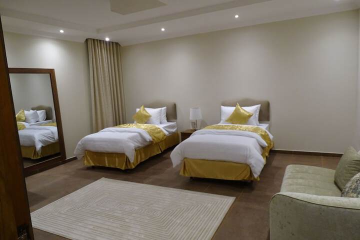 Room 15 of 24