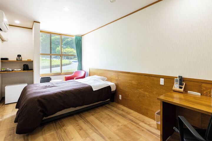 Room 22 of 58