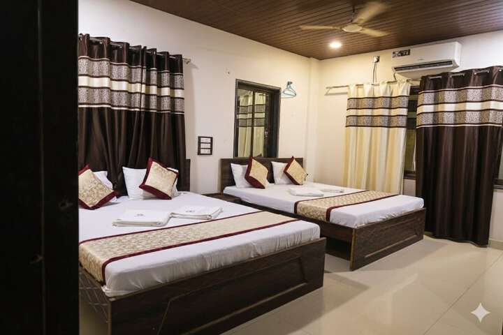 Room 30 of 62