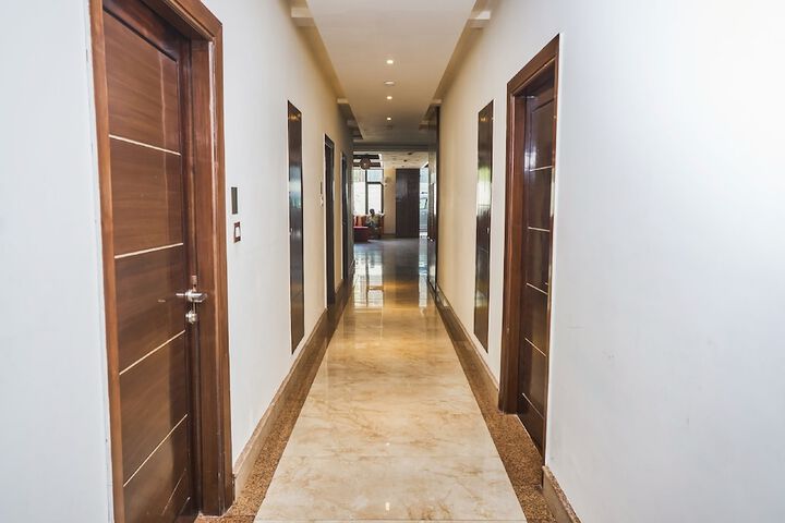 Ballroom/Hall 47 of 53