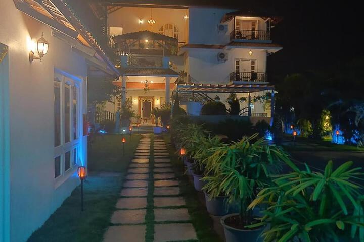 The Elegant homes