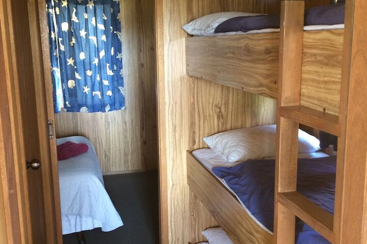 Room 169 of 312