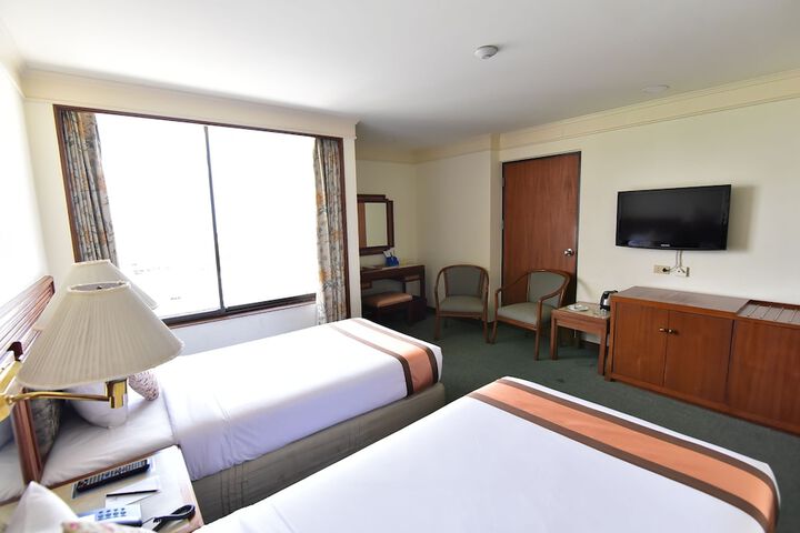 Room 39 of 76