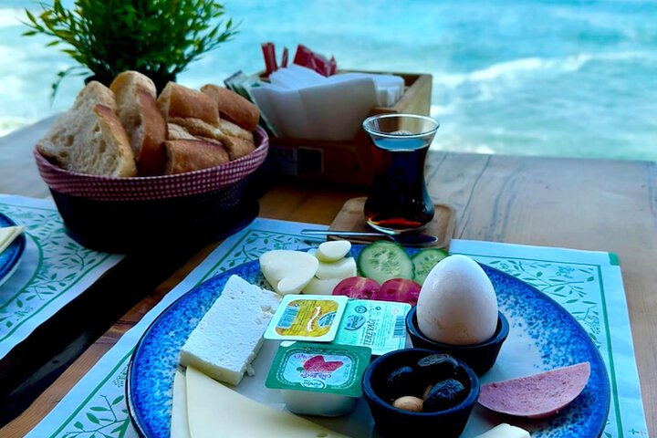 Breakfast/Coffee Service 68 of 98