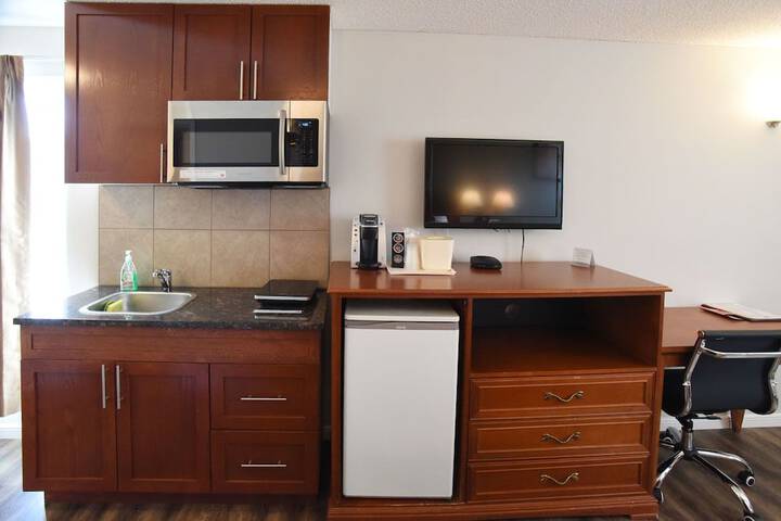 Private kitchenette