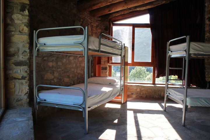 Room 3 of 10