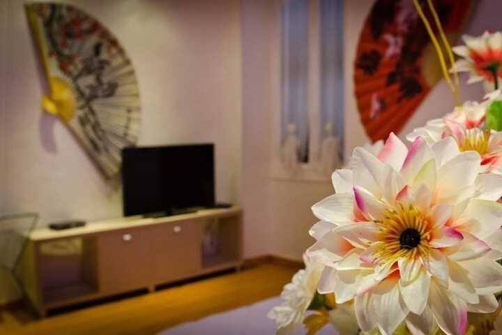 Room 4 of 39