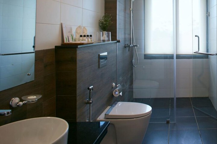 Room 14 of 71