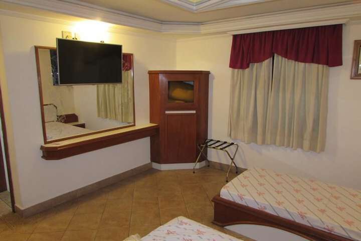 Room 21 of 46