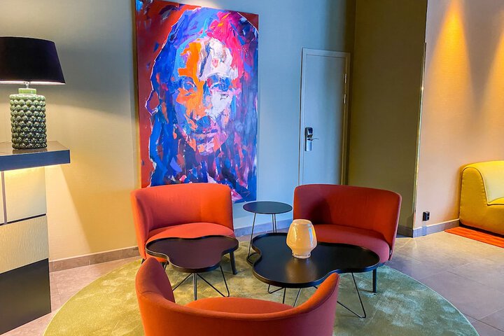 Lobby Entry