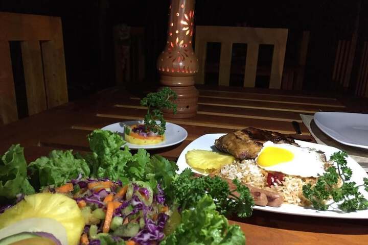 Dining 36 of 49