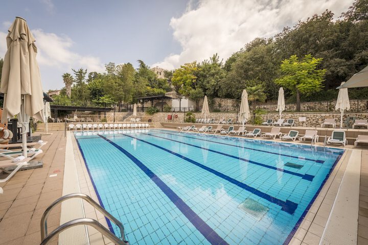 Pool 37 of 74