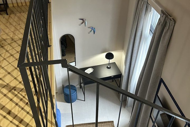 Room 42 of 67