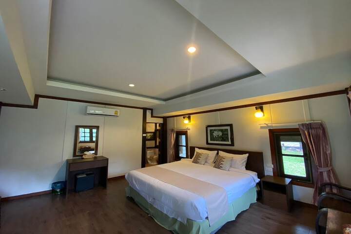 Room 29 of 53