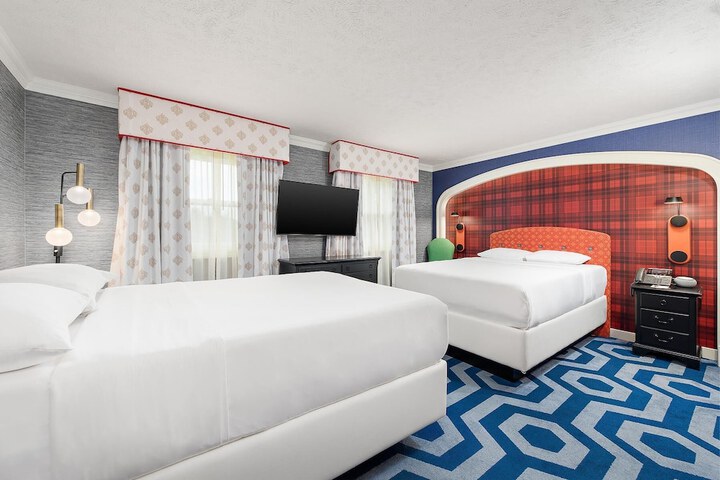 Room 115 of 279