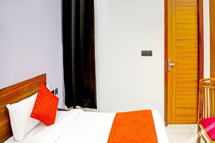 Hotel Golden Admire by F9 Hotels