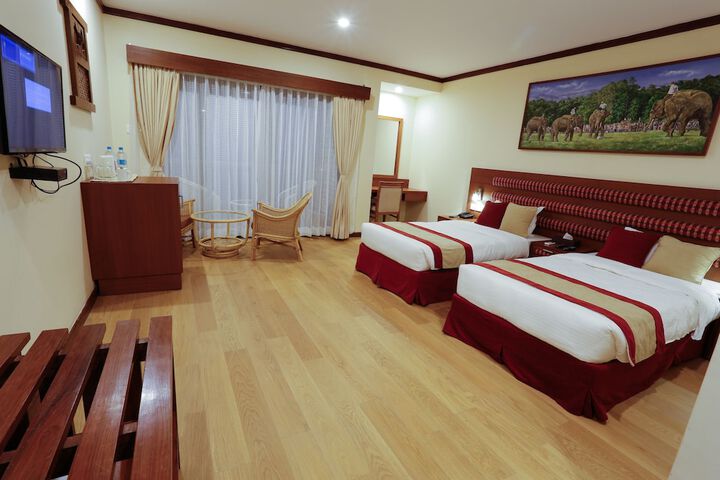 Room 9 of 82