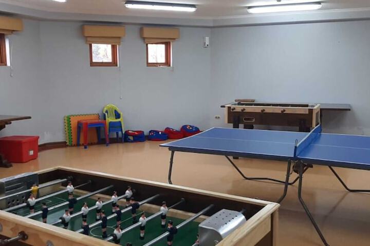 Room 16 of 24